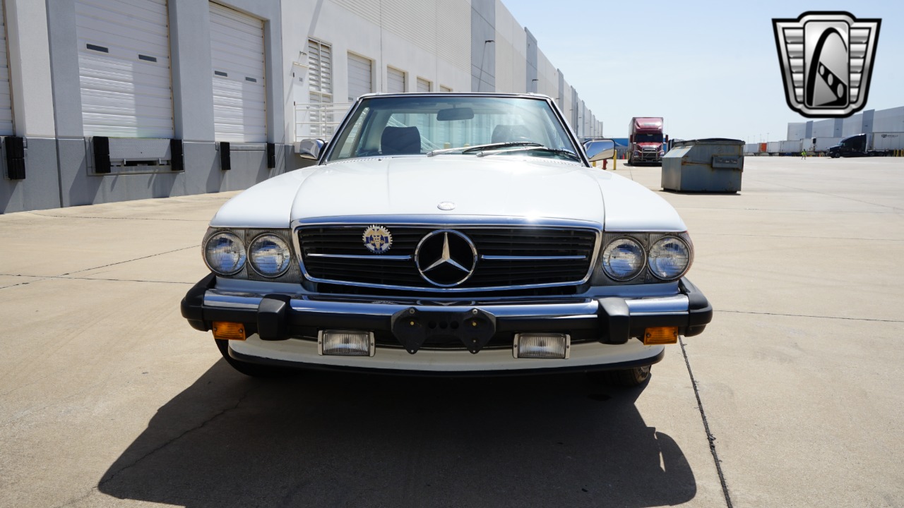 1989 Mercedes-Benz 560SL 6