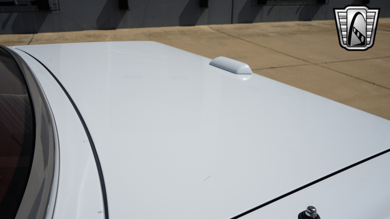 1989 Mercedes-Benz 560SL 64