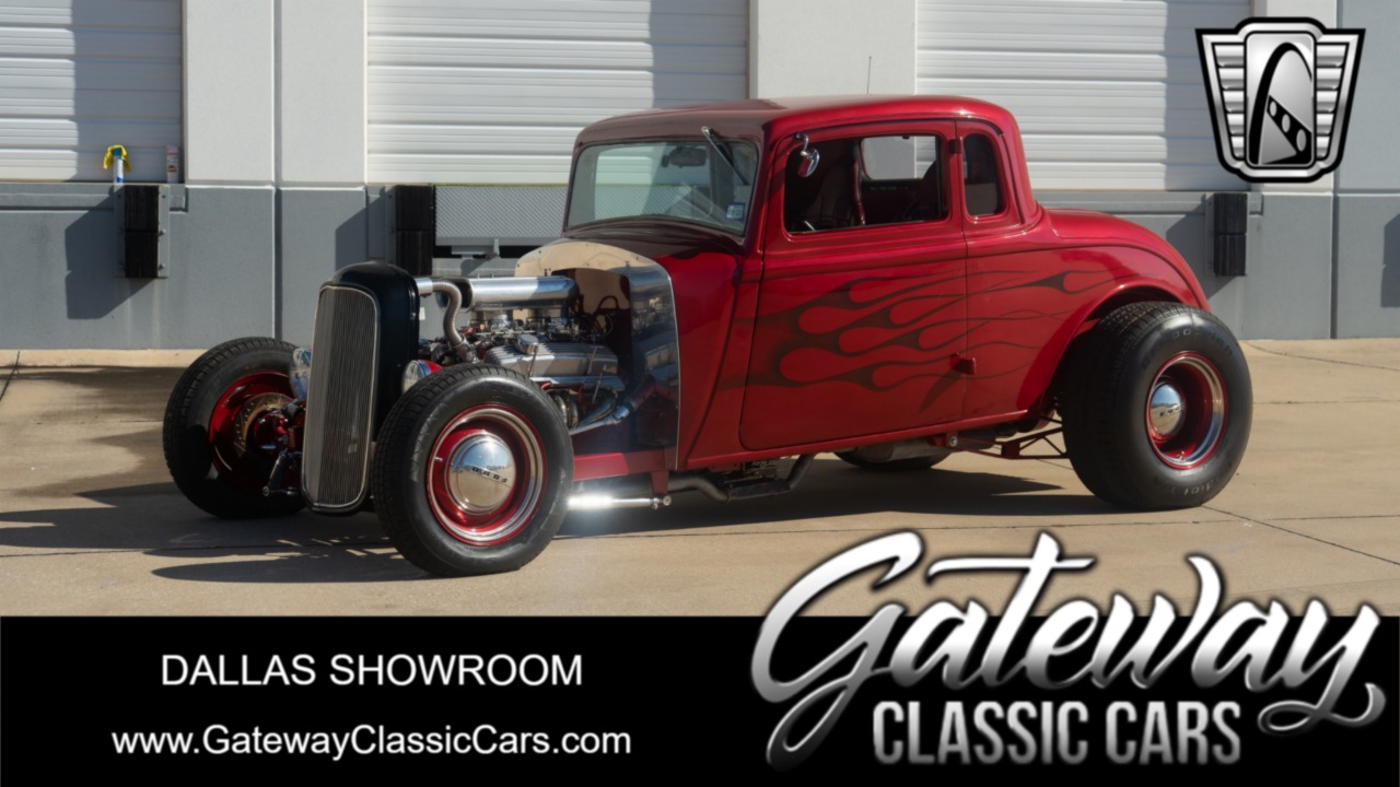 1933 Plymouth Coupe 1