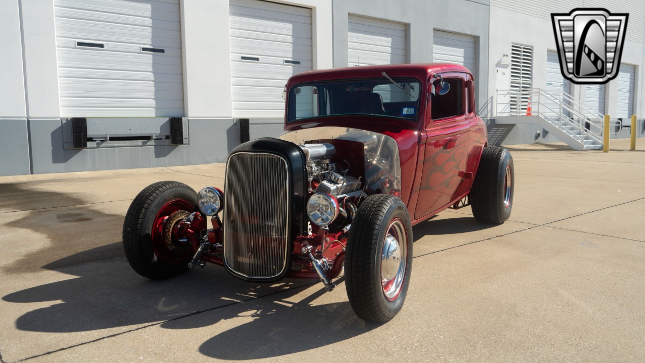1933 Plymouth Coupe 2