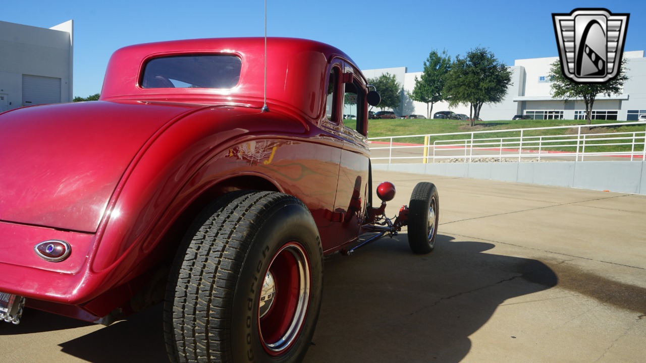 1933 Plymouth Coupe 50
