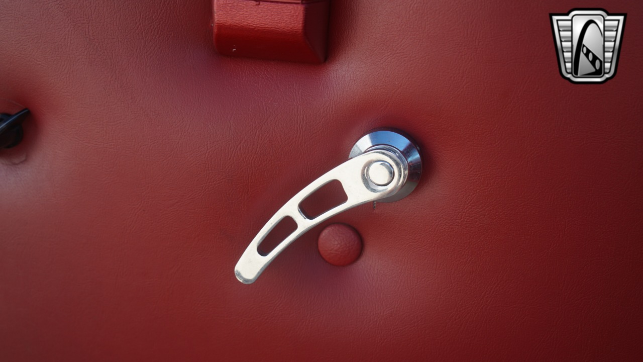 1933 Plymouth Coupe 88