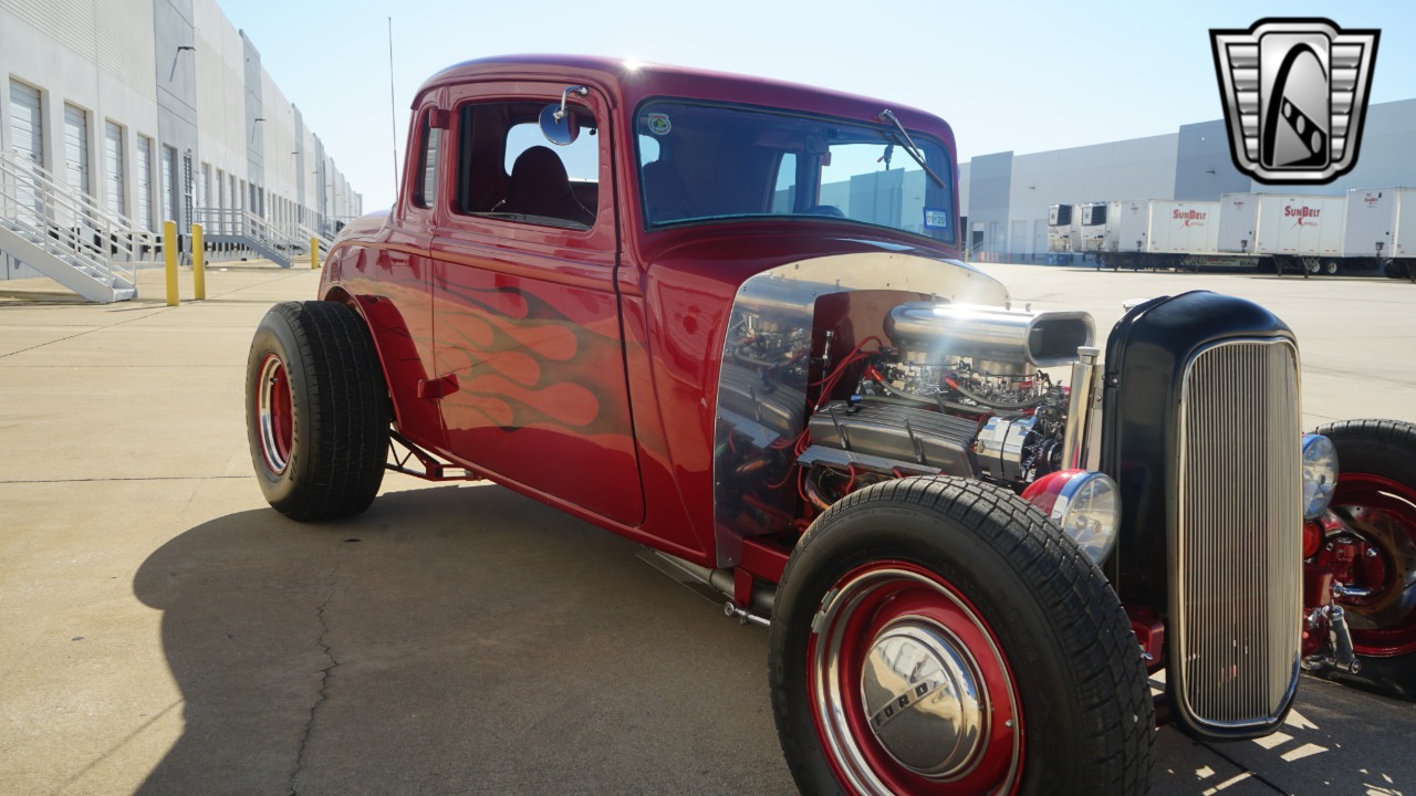 1933 Plymouth Coupe 52