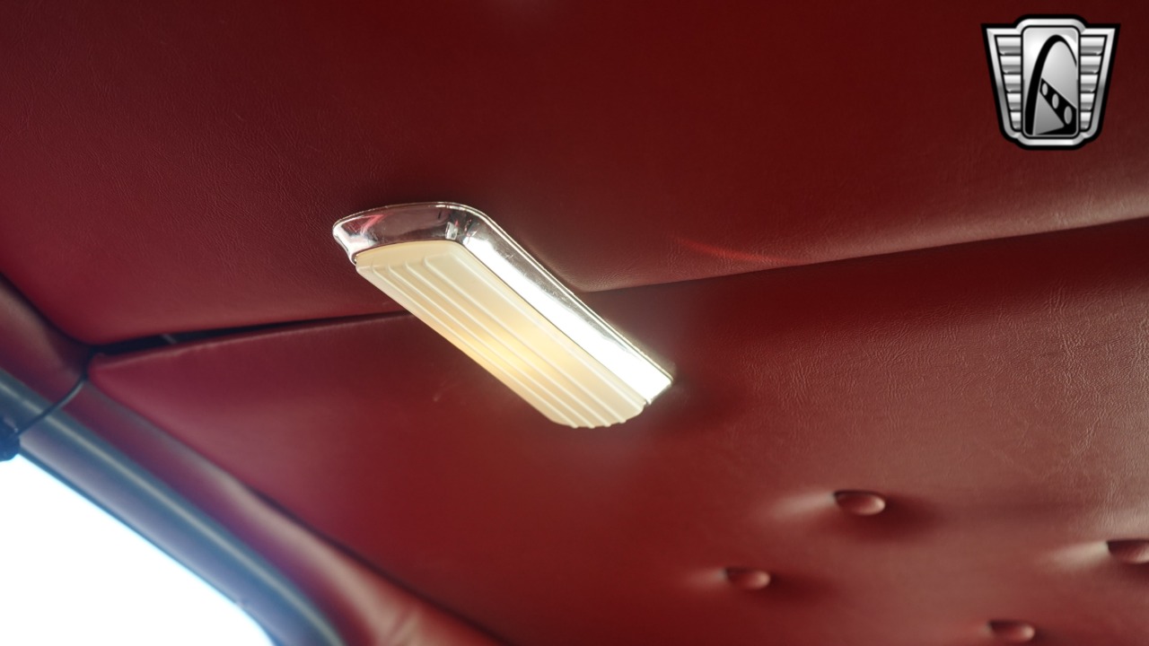 1933 Plymouth Coupe 93