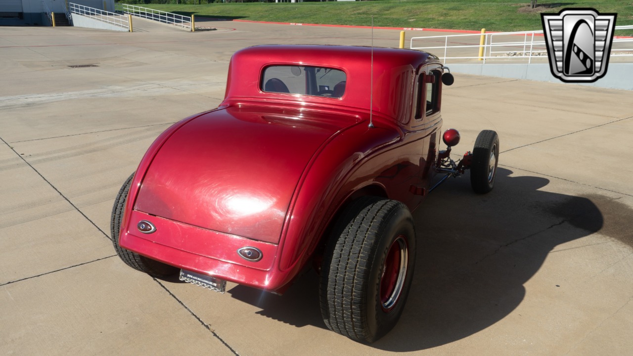 1933 Plymouth Coupe 34