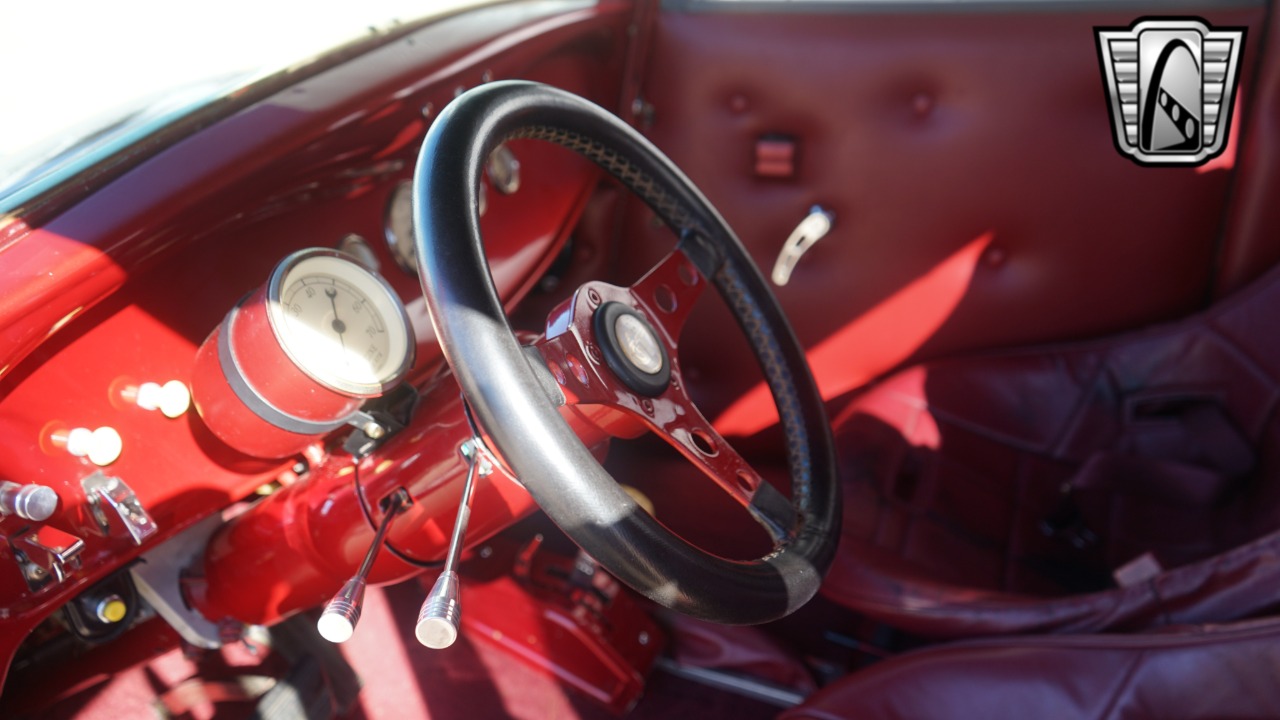 1933 Plymouth Coupe 78