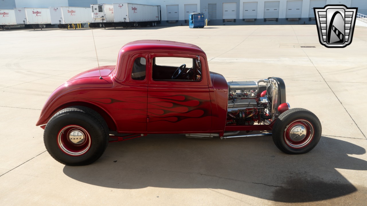 1933 Plymouth Coupe 5