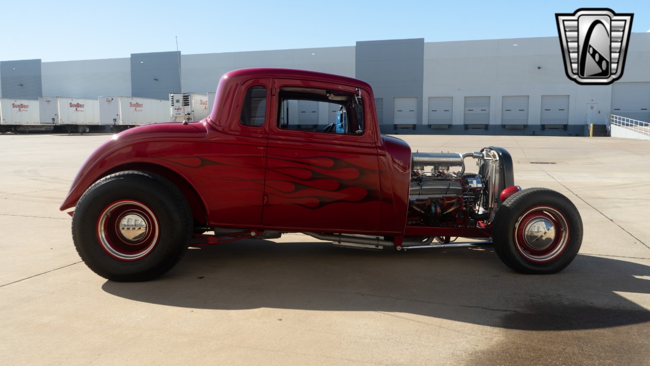 1933 Plymouth Coupe 37