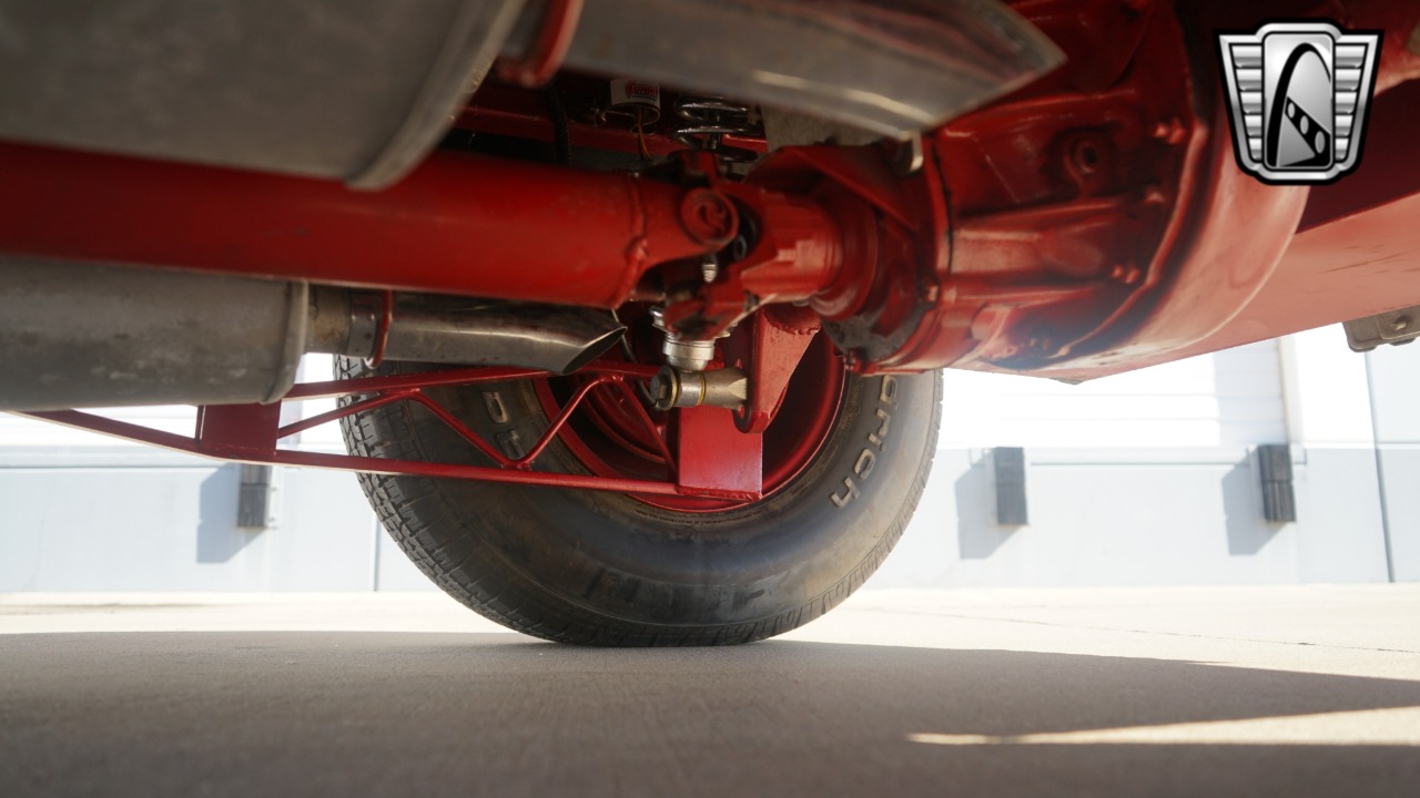 1933 Plymouth Coupe 98