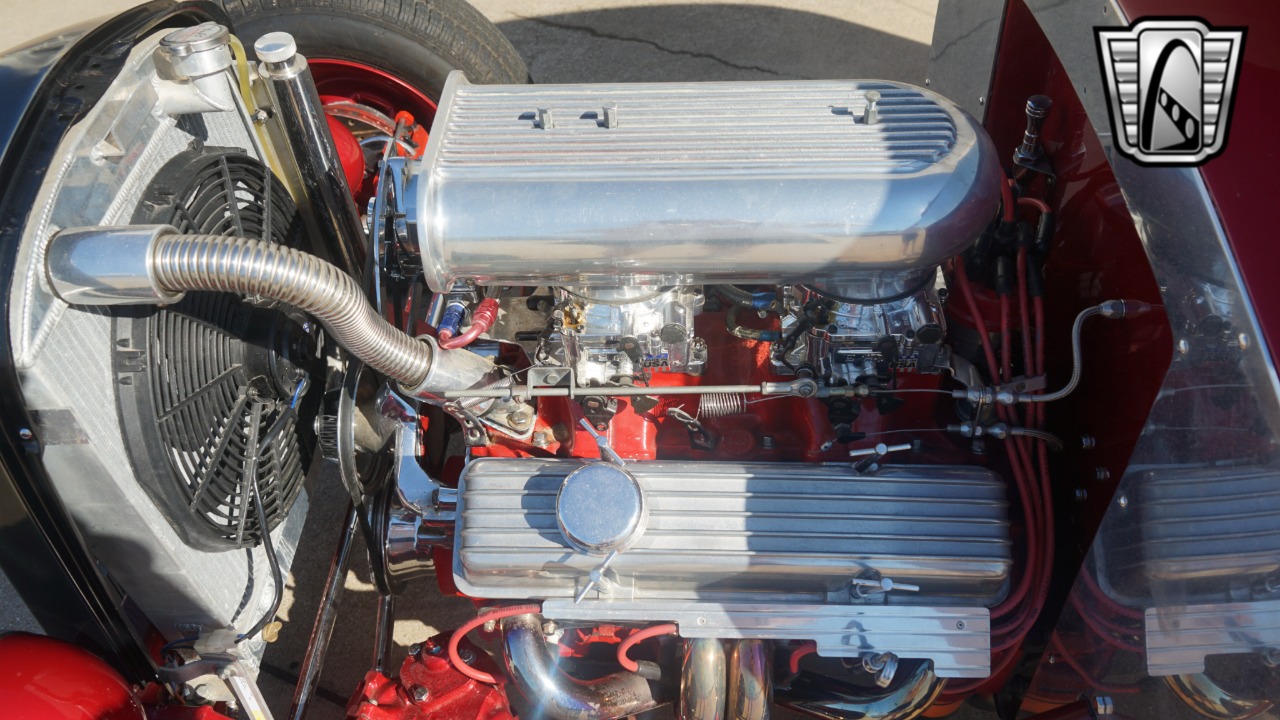 1933 Plymouth Coupe 23