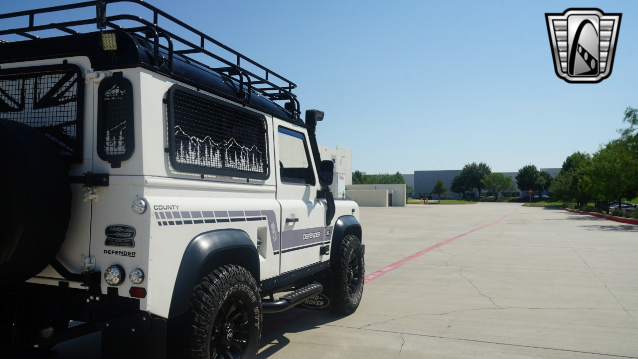 1999 Land Rover Defender 48