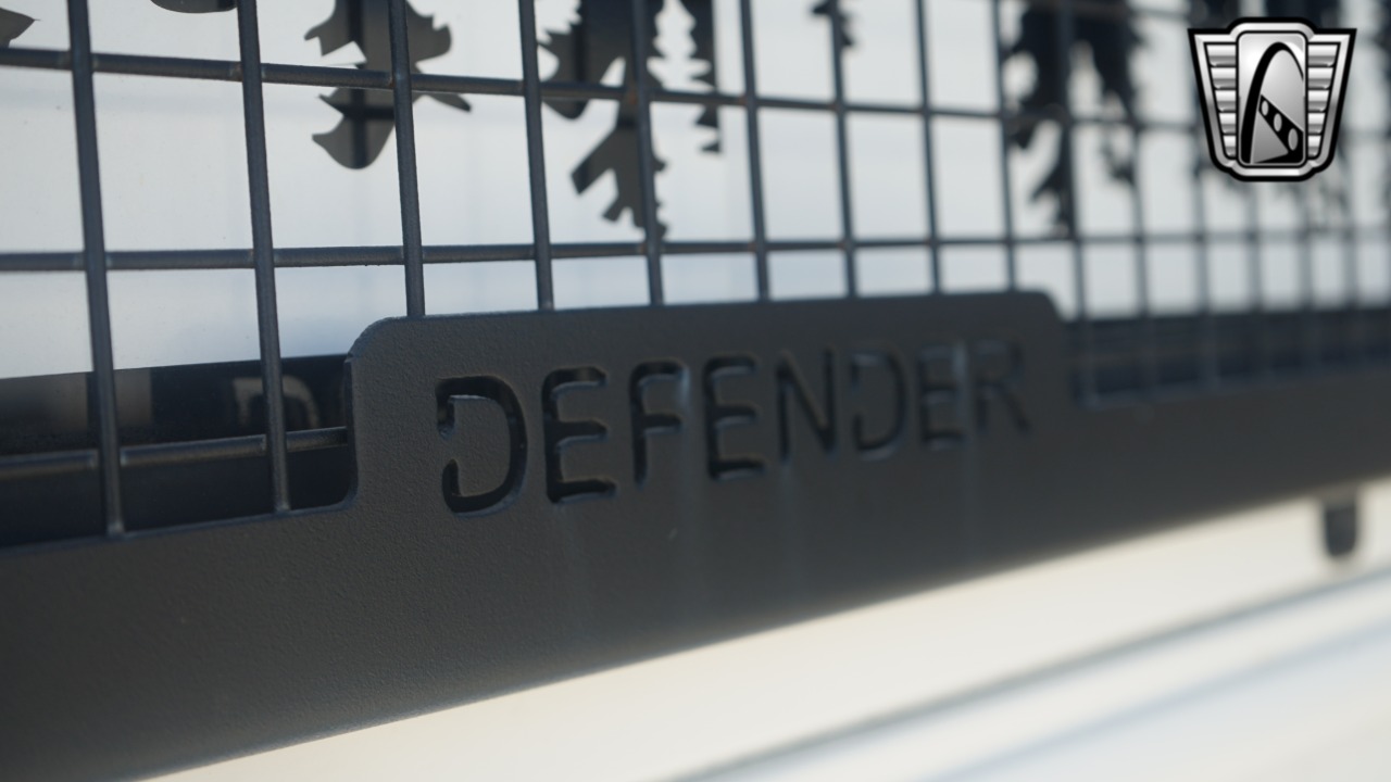 1999 Land Rover Defender 73