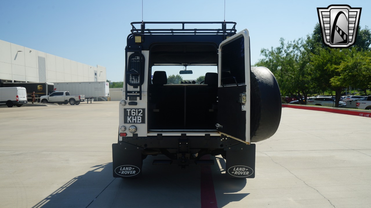 1999 Land Rover Defender 20