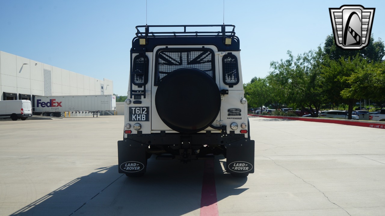 1999 Land Rover Defender 4
