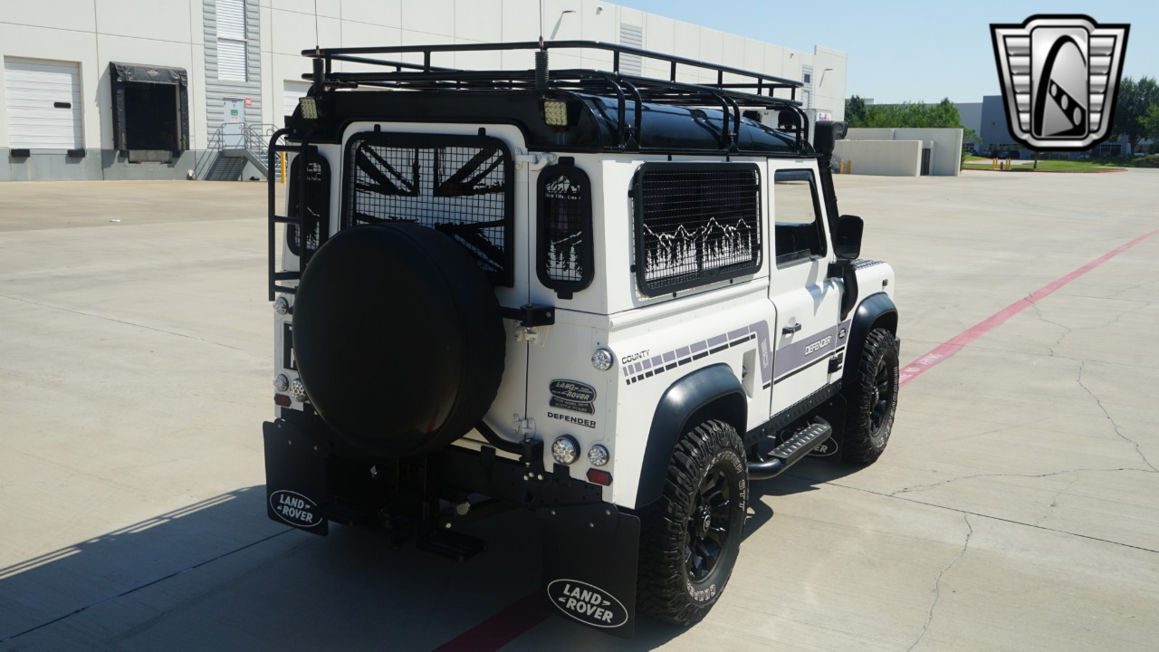 1999 Land Rover Defender 32