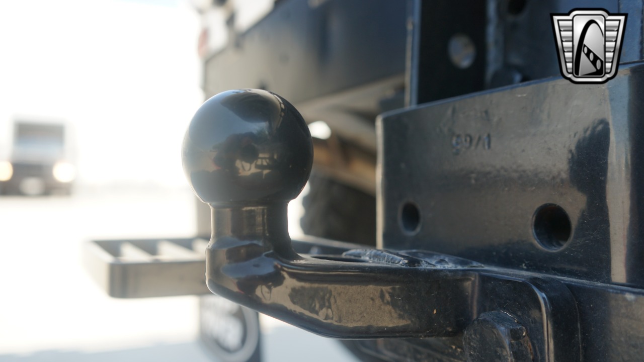 1999 Land Rover Defender 77