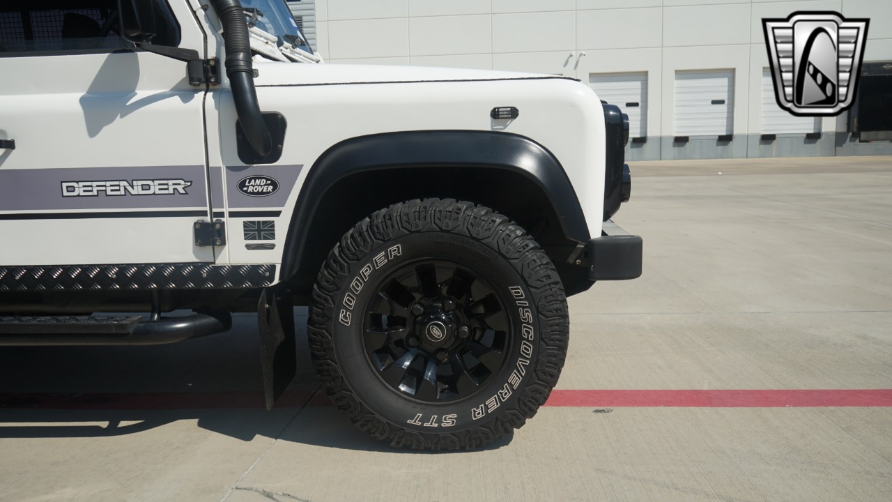 1999 Land Rover Defender 56
