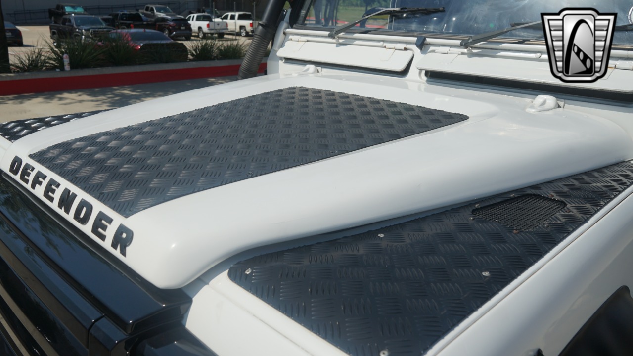 1999 Land Rover Defender 57