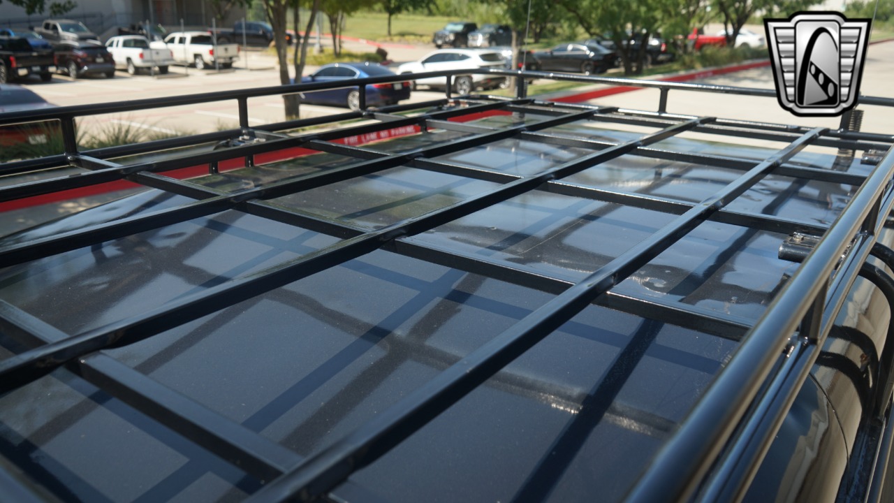 1999 Land Rover Defender 11