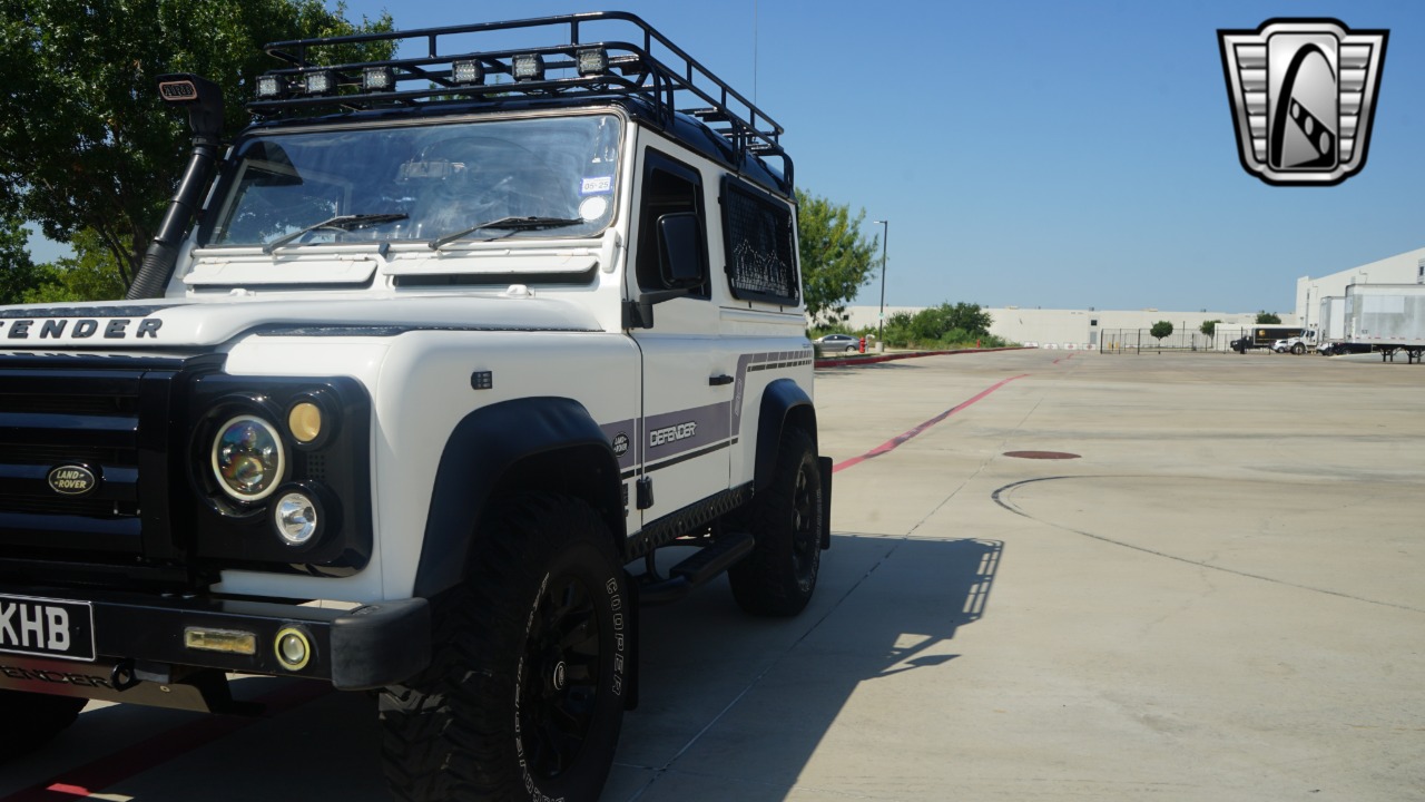 1999 Land Rover Defender 44