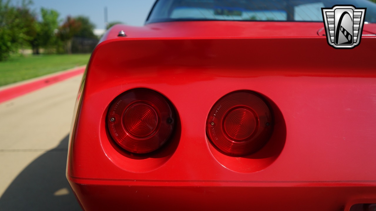 1981 Chevrolet Corvette 15