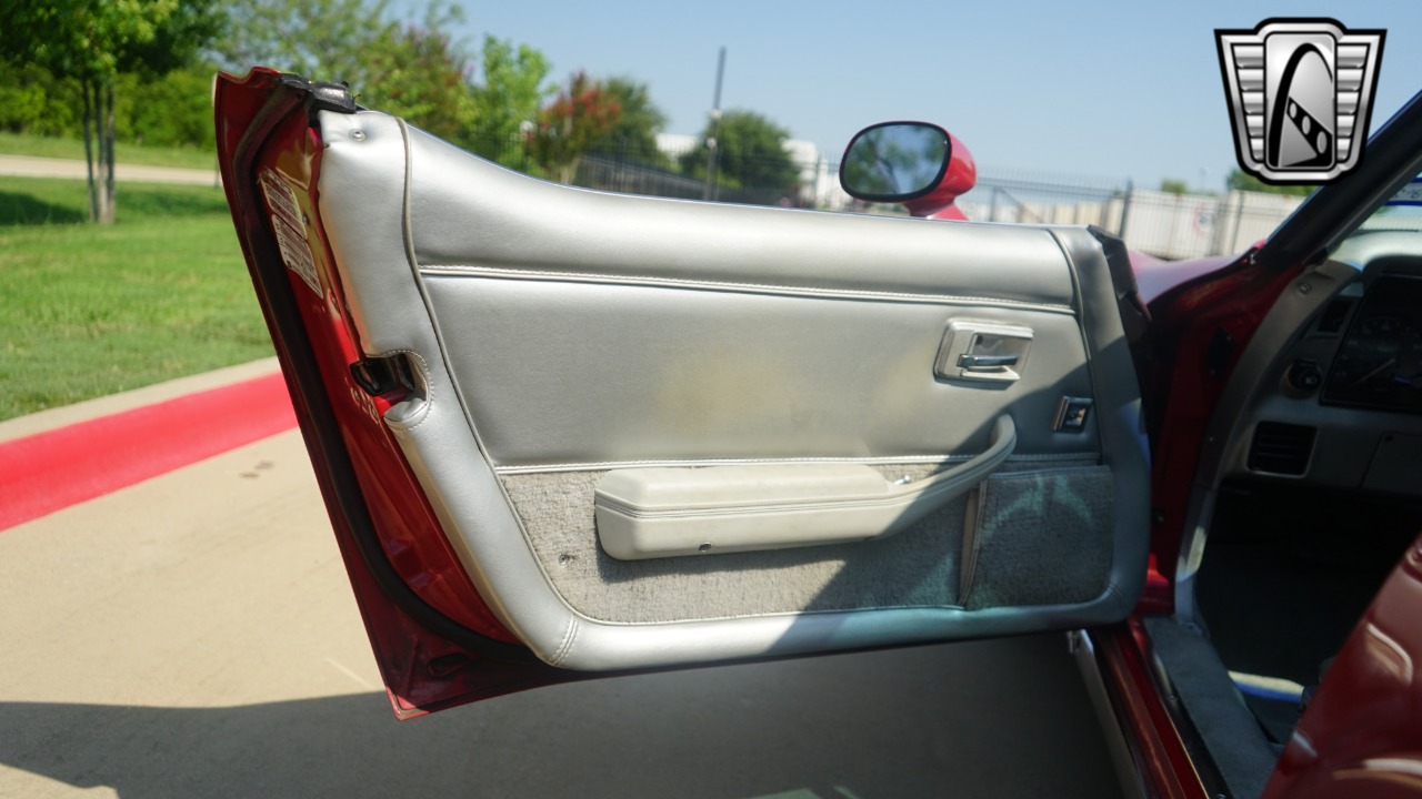 1981 Chevrolet Corvette 77