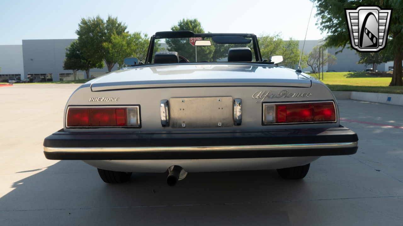 1976 Alfa Romeo Spider 38