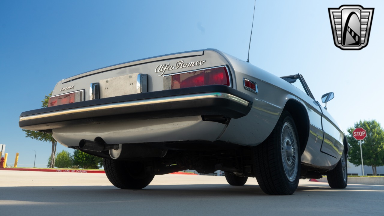 1976 Alfa Romeo Spider 41