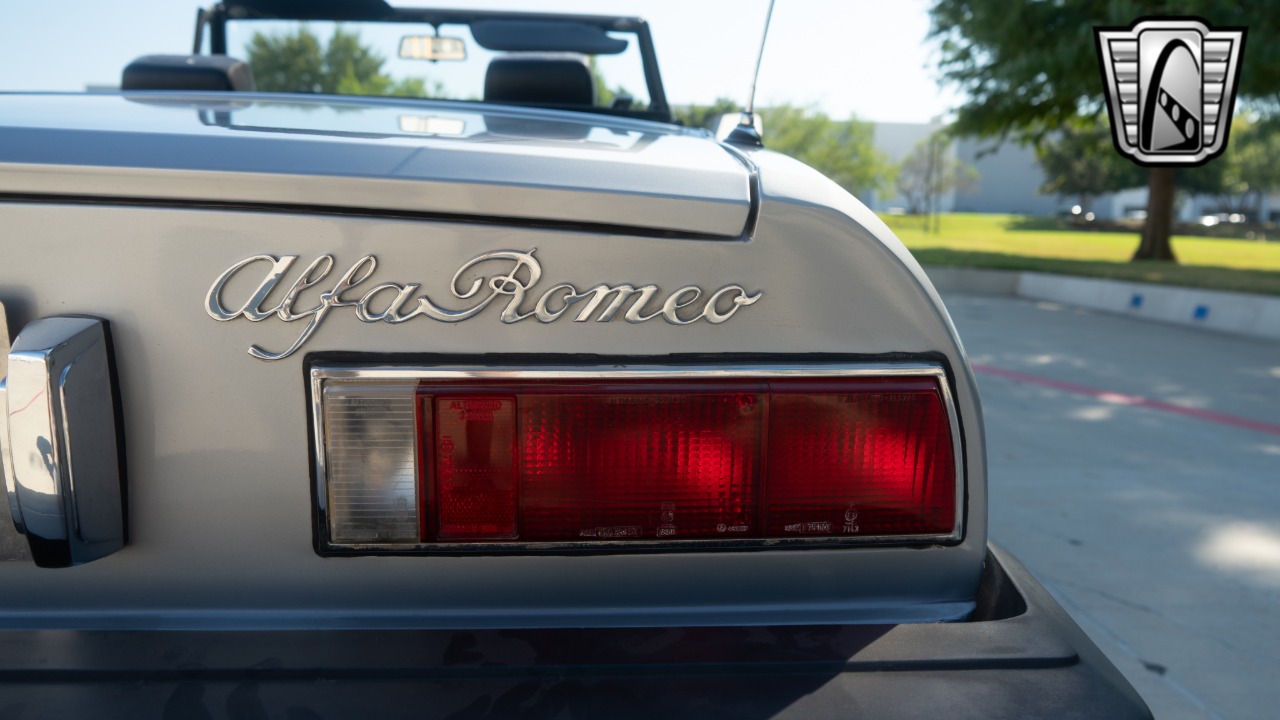 1976 Alfa Romeo Spider 14