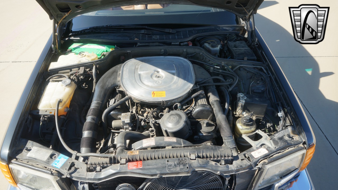 1986 Mercedes-Benz 560 SEC 25