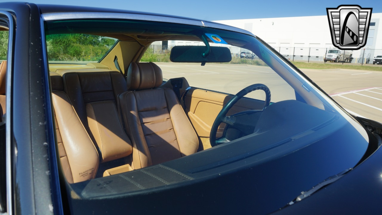 1986 Mercedes-Benz 560 SEC 71