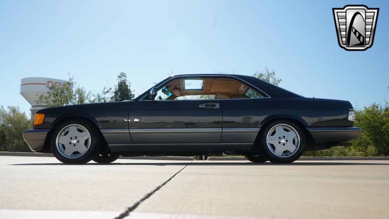 1986 Mercedes-Benz 560 SEC 30