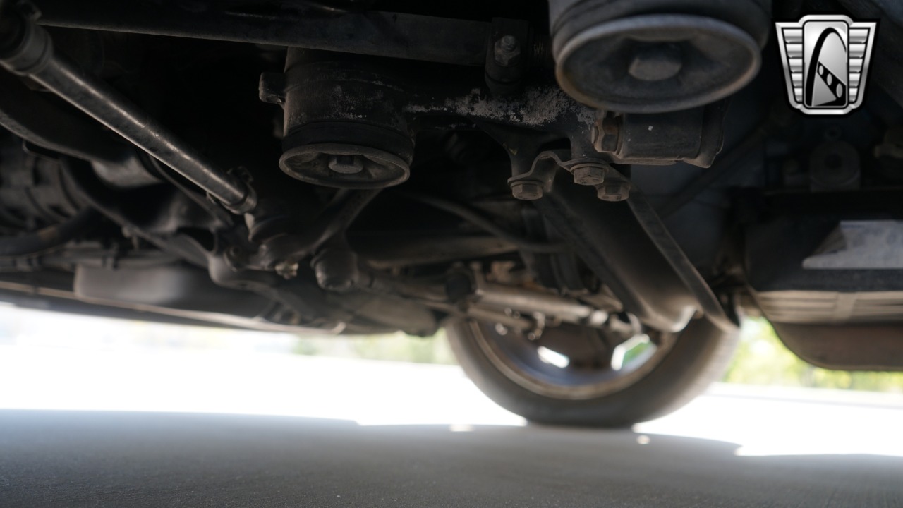 1986 Mercedes-Benz 560 SEC 97