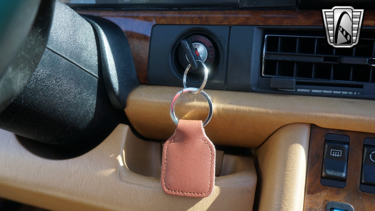 1986 Mercedes-Benz 560 SEC 85