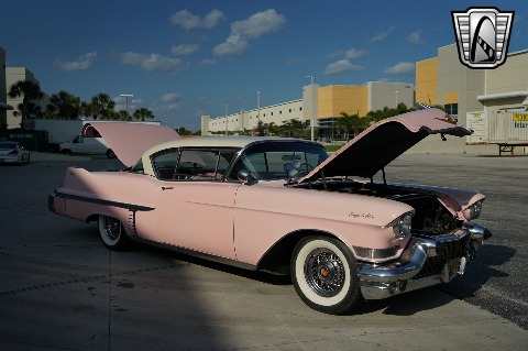 1957 Cadillac Coupe DeVille image 73