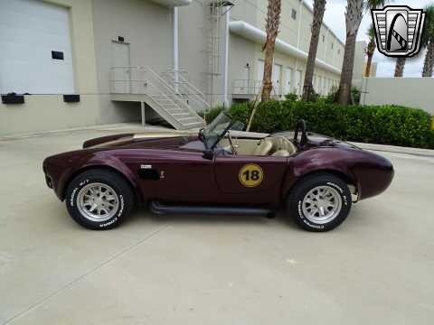 1993 AC Cobra Replica image 8