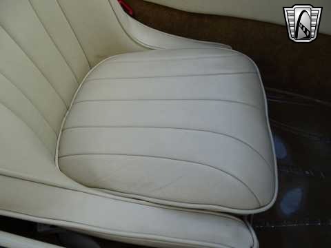 1993 AC Cobra Replica image 48