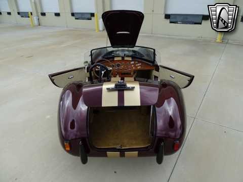 1993 AC Cobra Replica image 23