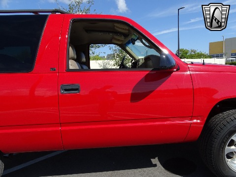 1997 Chevrolet Tahoe image 108