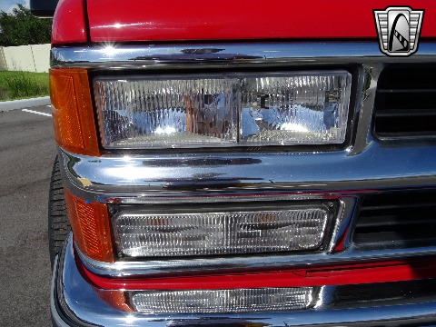 1997 Chevrolet Tahoe image 133