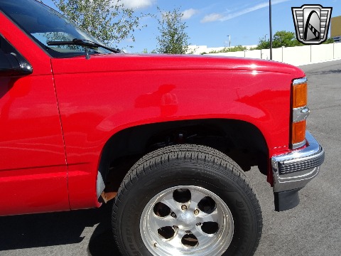 1997 Chevrolet Tahoe image 109