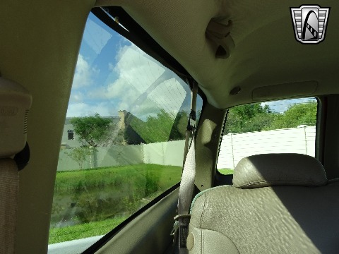 1997 Chevrolet Tahoe image 85