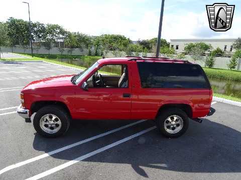 1997 Chevrolet Tahoe image 8