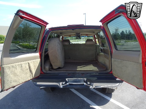 1997 Chevrolet Tahoe image 88