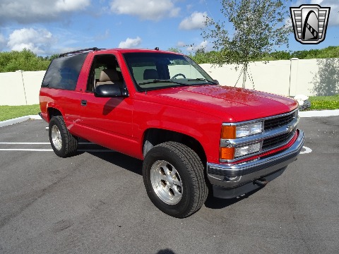 1997 Chevrolet Tahoe image 16