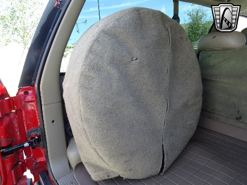 1997 Chevrolet Tahoe image 94