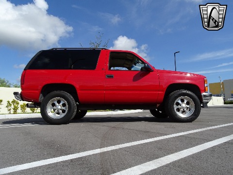 1997 Chevrolet Tahoe image 17