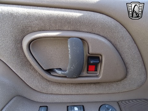 1997 Chevrolet Tahoe image 46