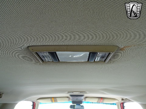 1997 Chevrolet Tahoe image 98