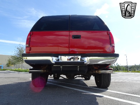 1997 Chevrolet Tahoe image 23